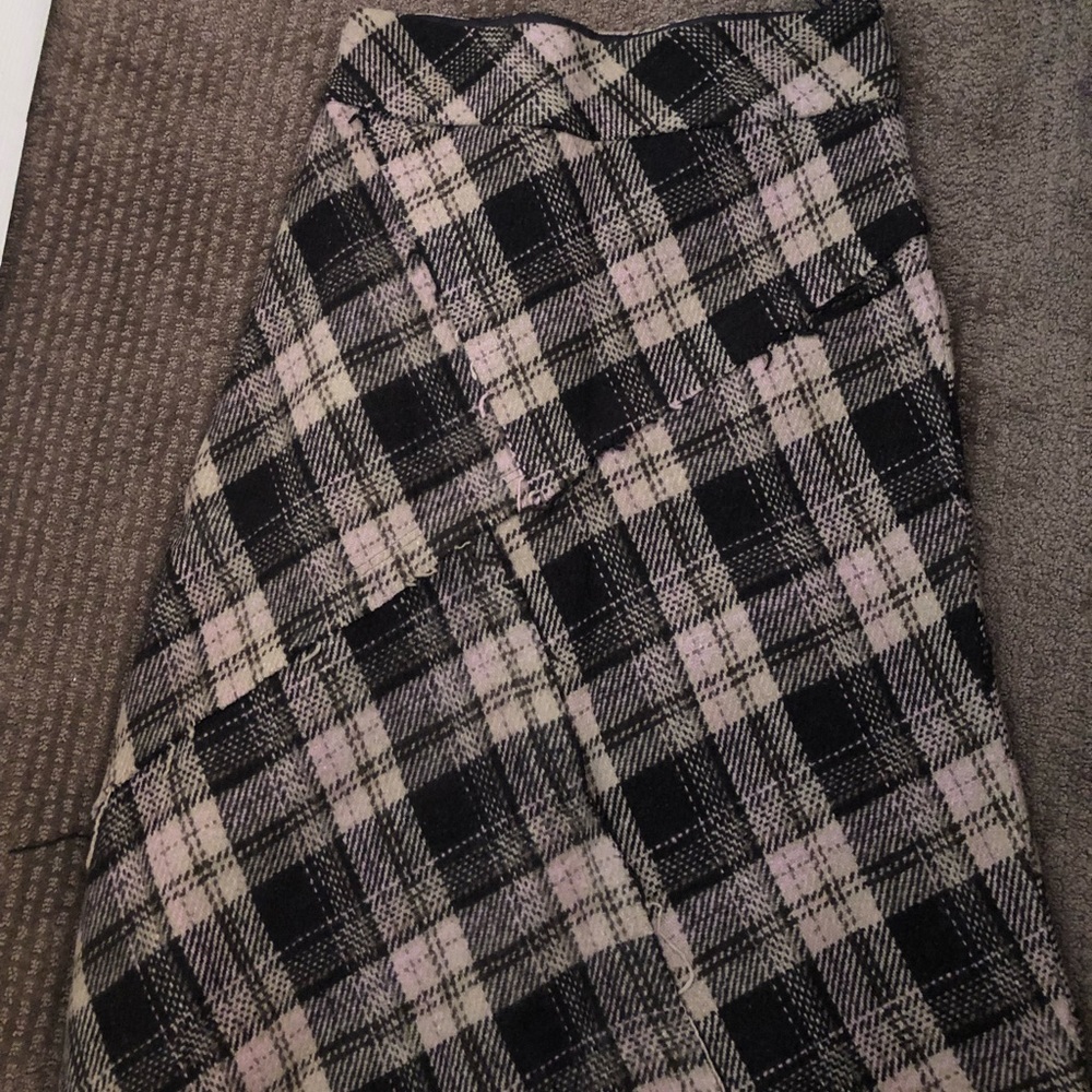 NWT plaid skirt in size M